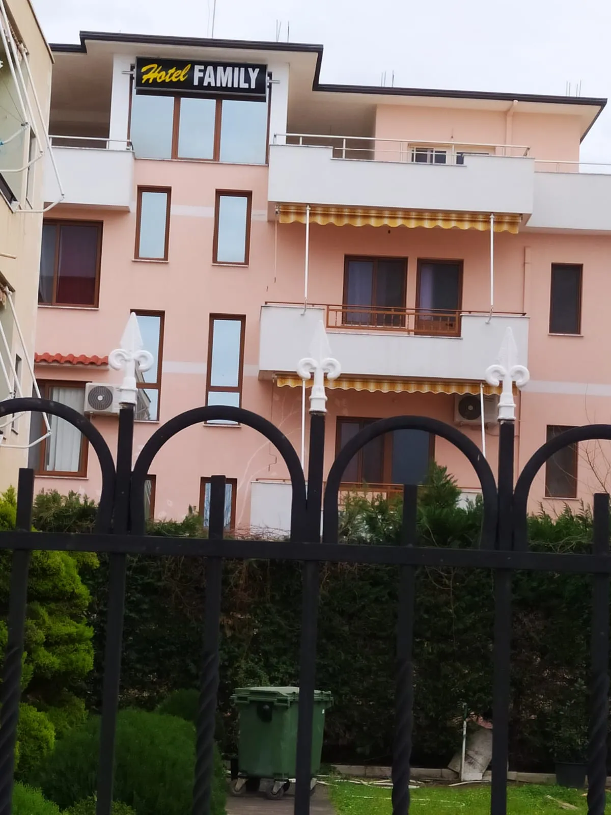 Hotel Family Velipojë